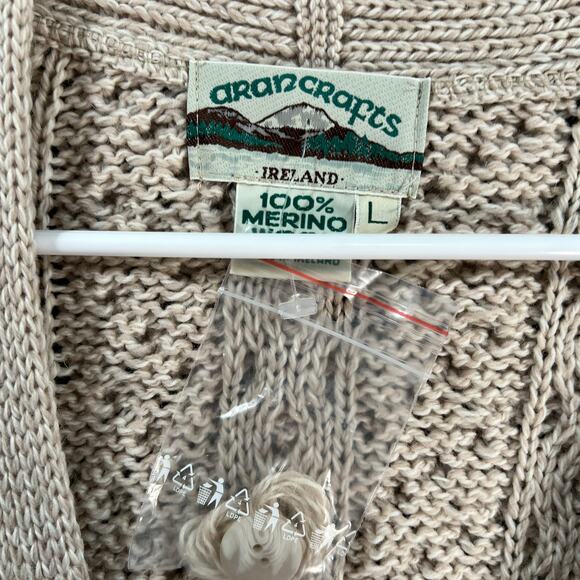Aran Draft Merino Wool Button Front Sweater Cardigan Size Large Parsnip - Picture 3 of 12
